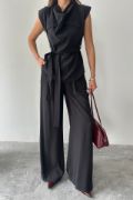 TENCEL MODAL KOLSUZ BLUZ KAPALI CEP DETAYLI DÖKÜMLÜ - PANTOLON TAKIM - Siyah resmi